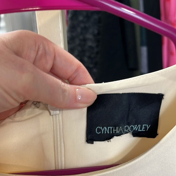 Juxtaposed cutout cocktail dress by Cynthia Rowley - Picture 6 of 9